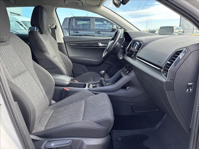 Škoda Karoq 2,0 TDI 110kW Style 4x4 - fotka 22 z 48