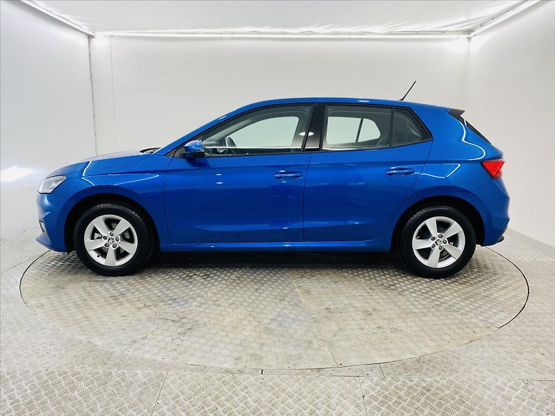 Škoda Fabia 1,0 MPI 59kW Selection - fotka 3 z 24