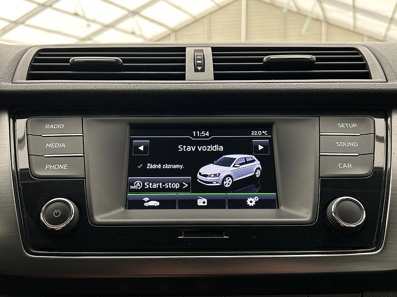Škoda Fabia 1.0 TSI Style - fotka 9 z 26