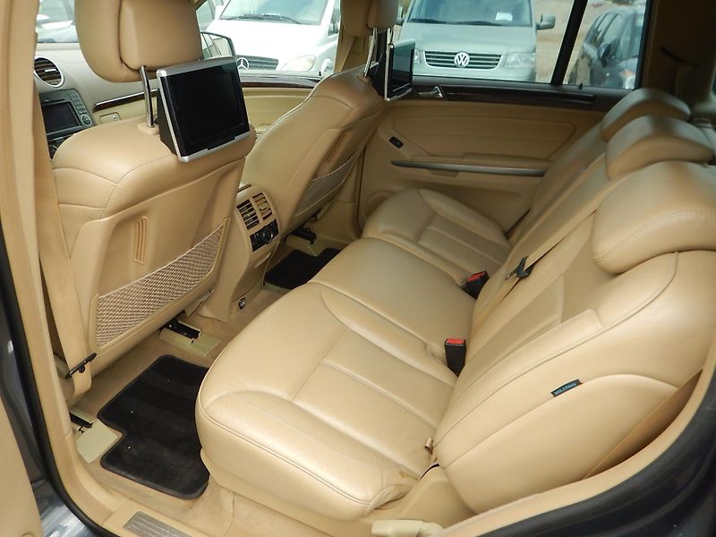 Mercedes-Benz GL 450 CDI 4MATIC, ČR, 7 MÍST - fotka 10 z 30