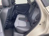 Renault Captur (2017) 1.2 TCe, Intense, AT, navi - náhled 10
