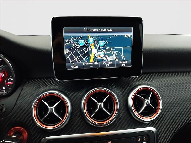 Mercedes-Benz Třídy A (2016) A 200, Kůže, Navi - fotka 12 z 19