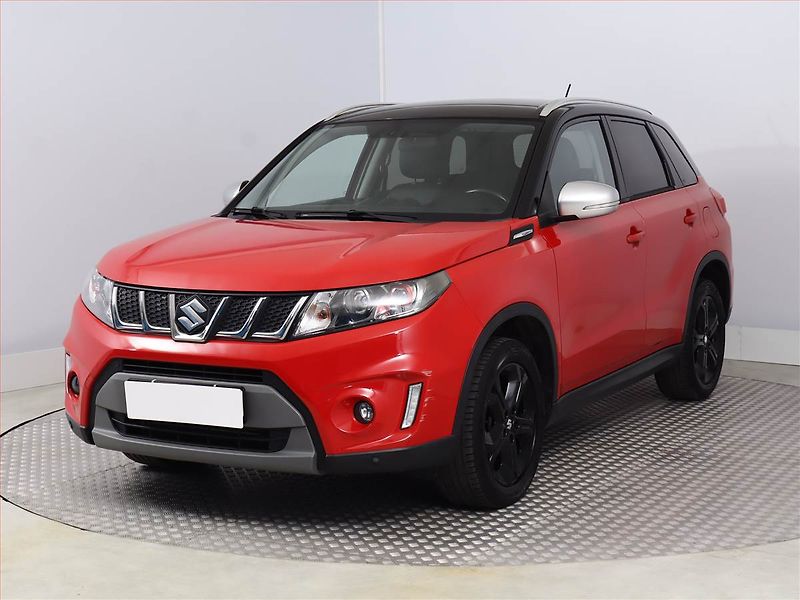 Suzuki Vitara (2017) 1.4 BoosterJet, 4X4, ČR,1.maj - fotka 2 z 18