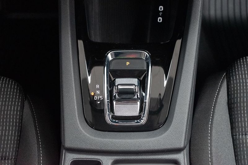 Škoda Octavia 1.5 TSI e-TEC*TAŽNÉ*DPH*ČR 1.M - fotka 20 z 37