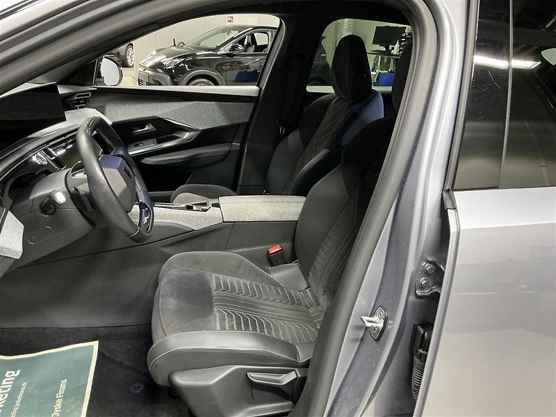 Peugeot 3008 EL GT 360 ACC Asistence Taž - fotka 8 z 19