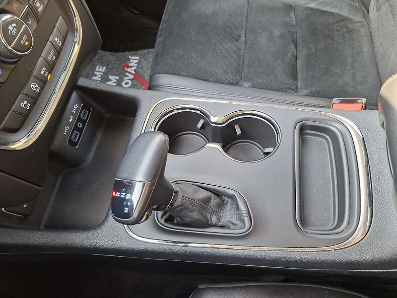 Dodge Durango (2018) 3,6L V6 GT 4x4, 7míst, ALU 20´ - fotka 33 z 37