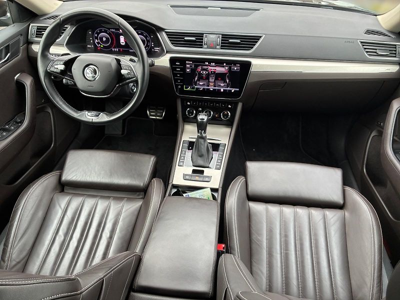 Škoda Superb (2021) L&K 2.0TDI 147kW DSG 4x4 TAŽNÉ - fotka 9 z 11