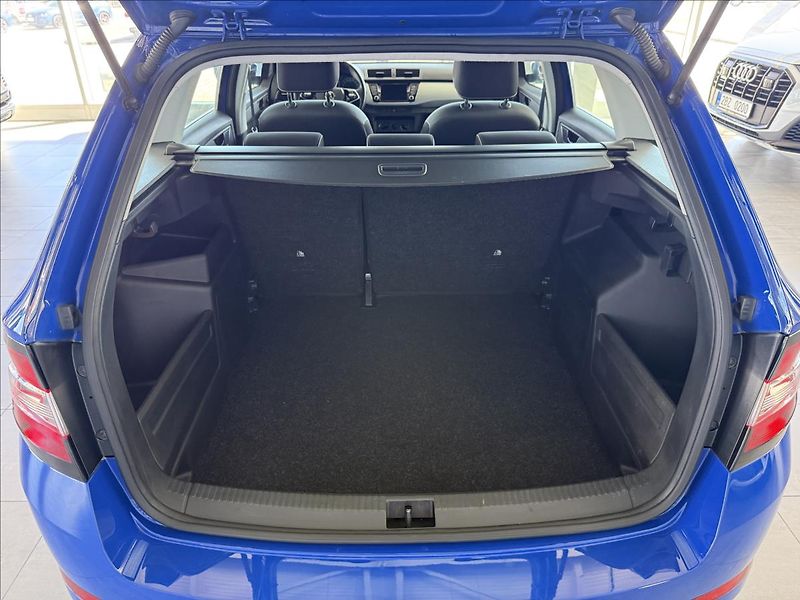 Škoda Fabia 1,0   TSI 70kW,SERVISKA - fotka 24 z 24