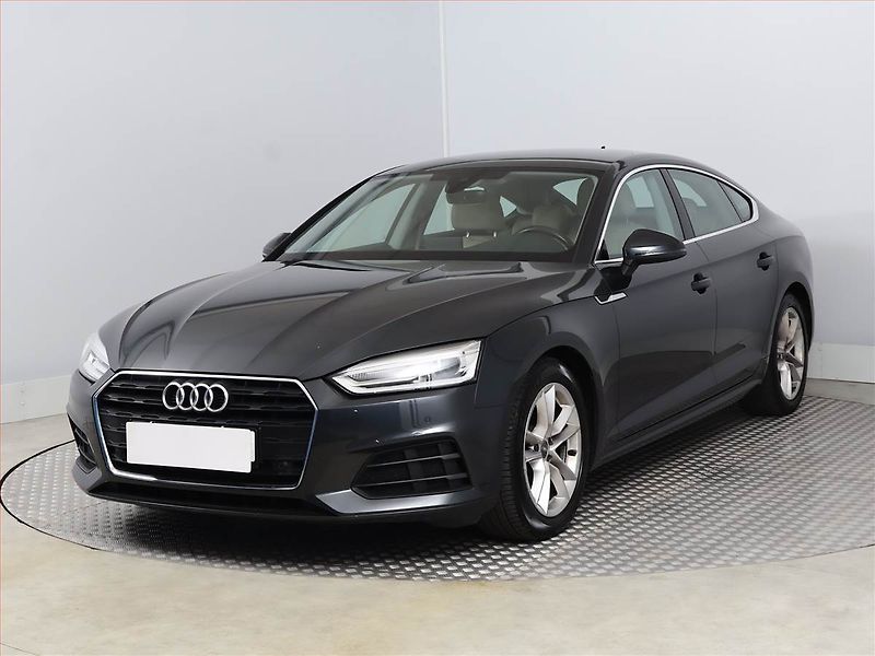 Audi A5 (2019) 2.0 TDI - fotka 2 z 21