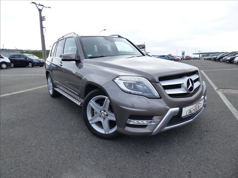Mercedes-Benz GLK 2,1 220CDI,4Matic,AMG,7G,Bi-Xe - fotka 1 z 77