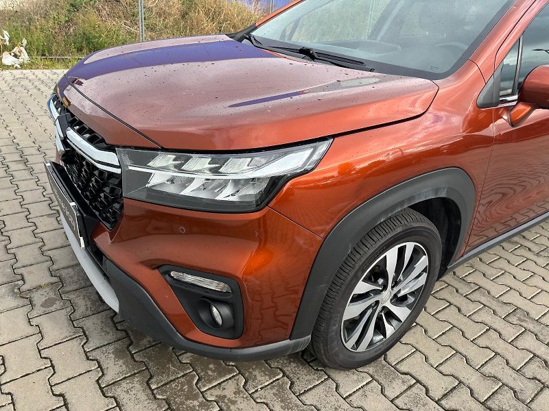 Suzuki S-Cross 1,4 BoosterJet Elegance AllGri - fotka 26 z 28