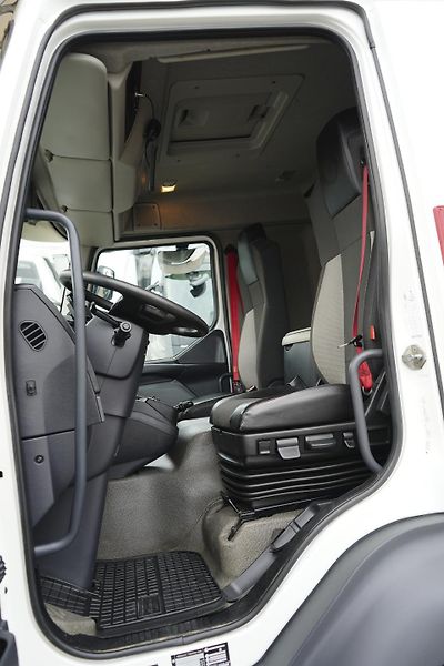 Renault Trucks D (2023) 16 / 280 / ACC / EURO 6 / KONT - fotka 7 z 46