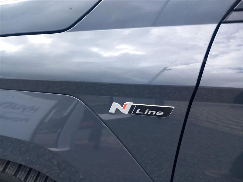Hyundai Kona 1,6 N-LINE DCT - fotka 20 z 21