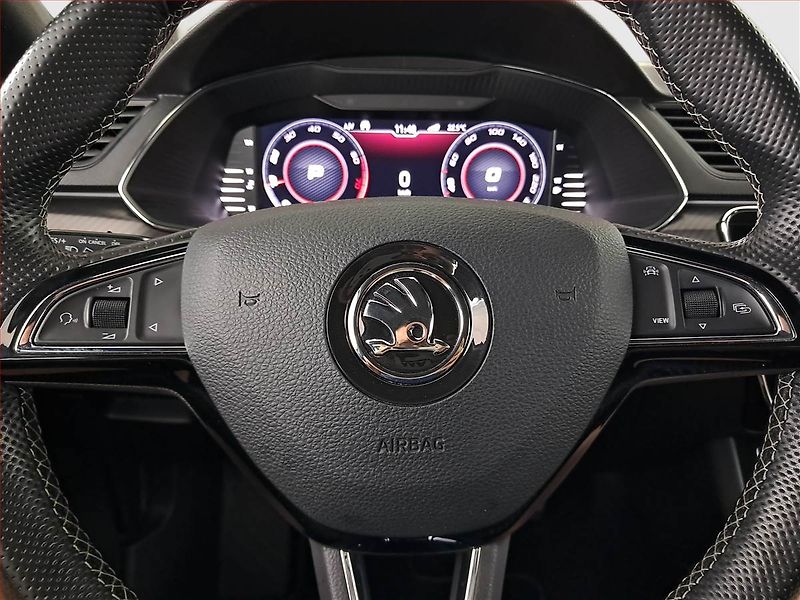 Škoda Superb (2020) Sportline 1.5 TSI - fotka 18 z 24
