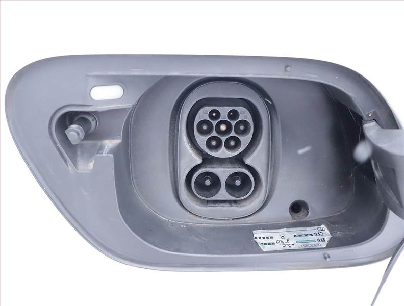 Volkswagen ID.4 (2020) Pro Perf. (82 kWh), SoH 79% - fotka 20 z 21