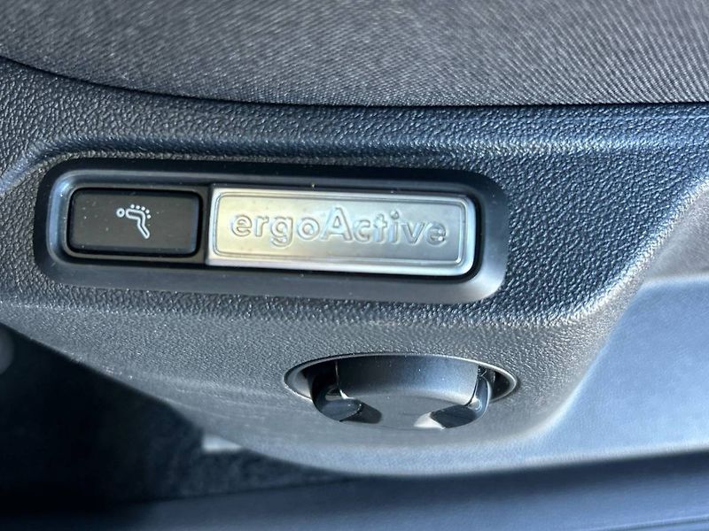 Volkswagen Tiguan (2020) 1.5 TSI Life - fotka 6 z 31