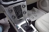 Volvo V40 (2016) 2.0i T2 90kw INSCRIPTION MANUÁ - náhled 24