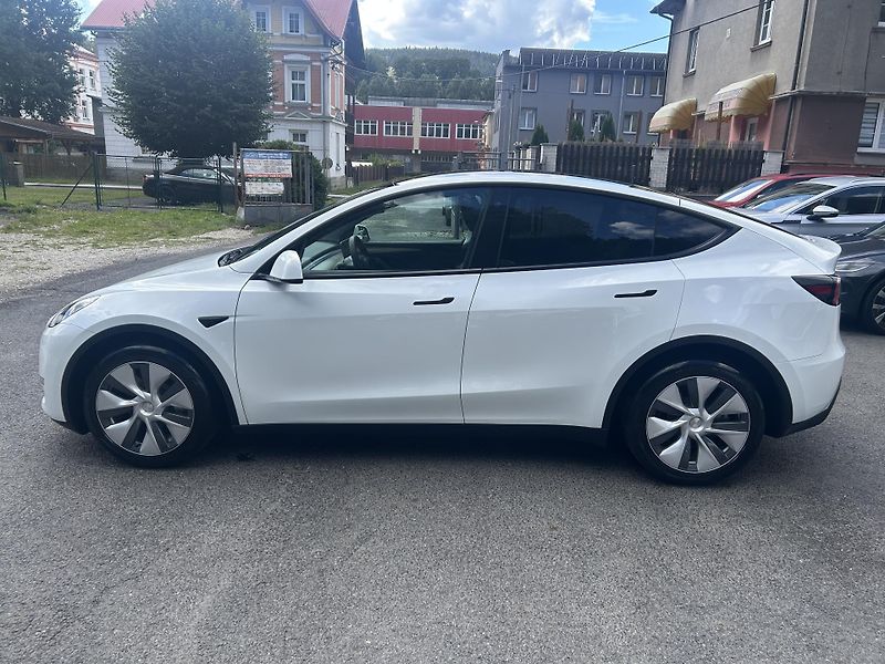 Tesla Model Y ZAMLUVENO ! TZ 94% - fotka 6 z 47
