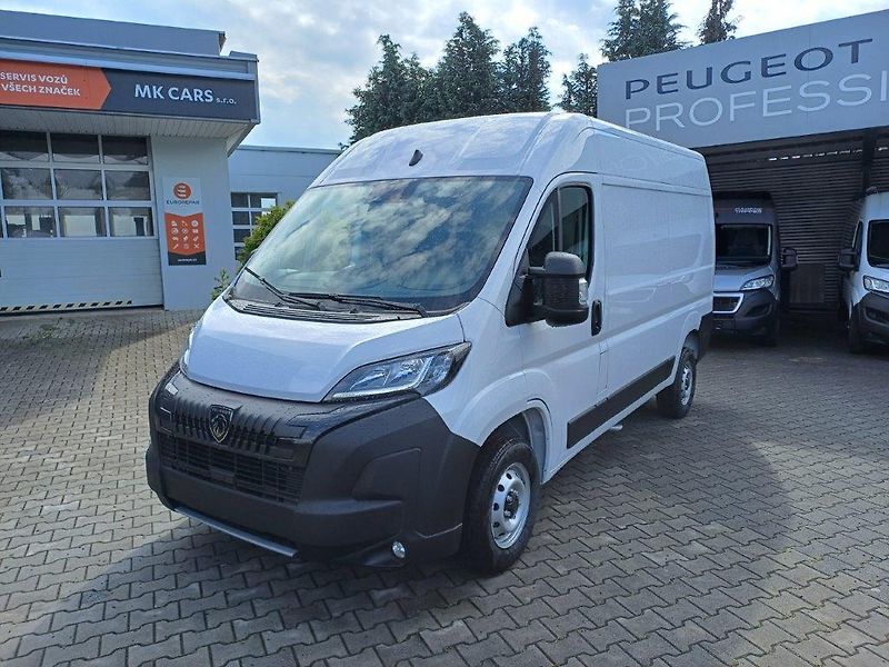 Peugeot Boxer (2026) Furgon 3300 L2H2 BlueHDi 140k  - fotka 1 z 16
