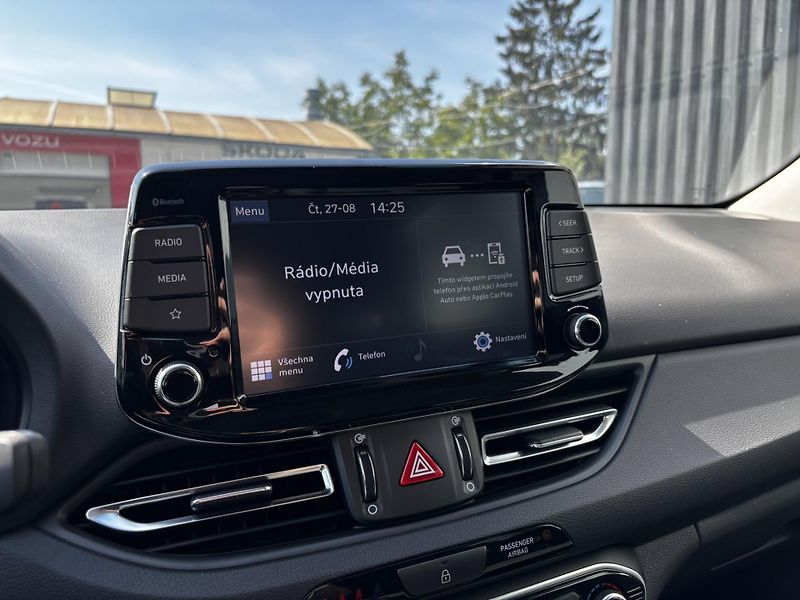 Hyundai i30 (2023)  Kombi Smart 1.0 T-GDI - fotka 6 z 15
