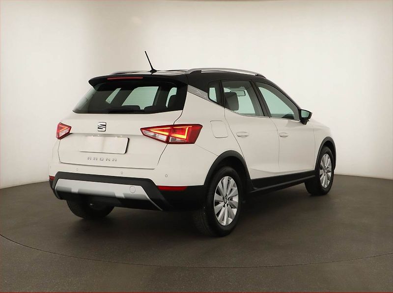 Seat Arona (2020) Xcellence 1.0 TSI, ČR,1.maj - fotka 5 z 14
