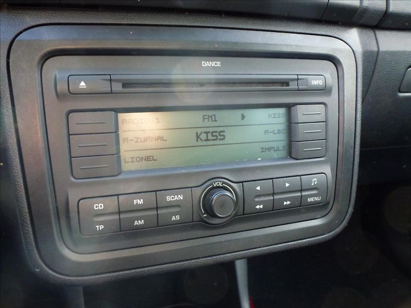 Škoda Roomster 1,9 TDI -  BEZ KOROZE !!!!!!! - fotka 37 z 54