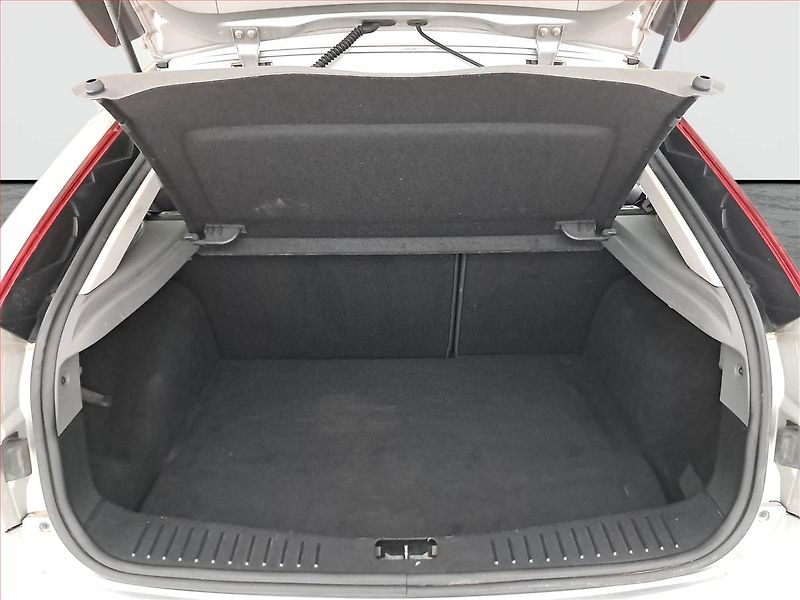 Ford Focus (2009) 2.0 16V, LPG, Eko.zaplacen - fotka 14 z 17