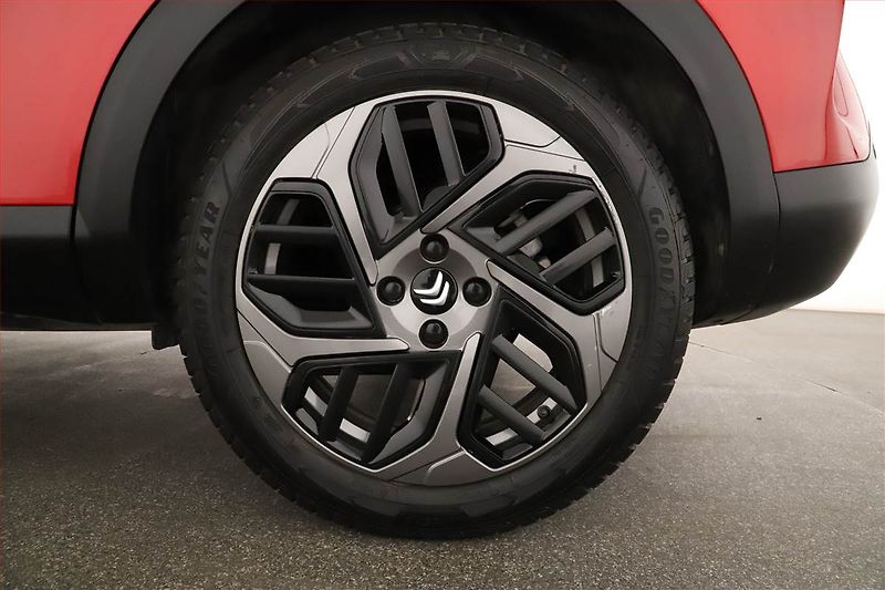 Citroën C4 (2024) 1.2 PureTech - fotka 20 z 20