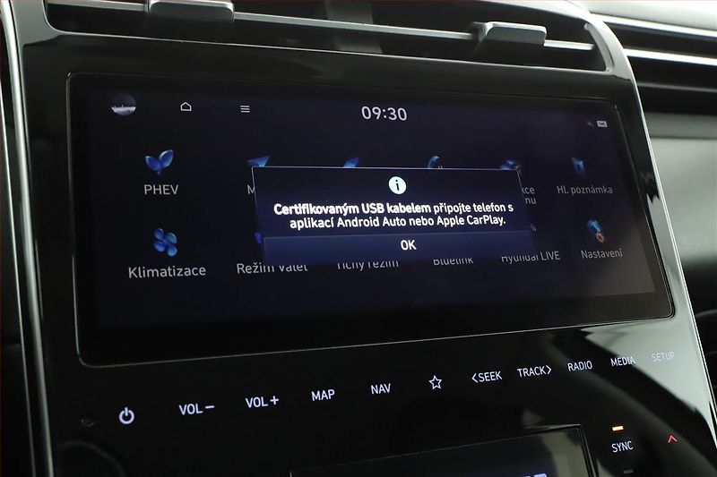 Hyundai Tucson (2021) Style 1.6 T-GDI PHEV - fotka 14 z 31