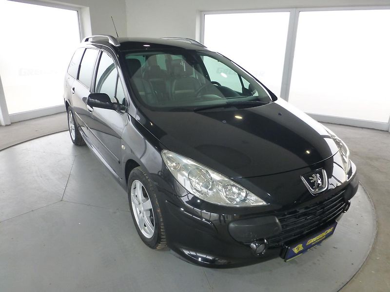 Peugeot 307 (2006) 2.,0i*PANORAMA*AUTOMAT* - fotka 3 z 26