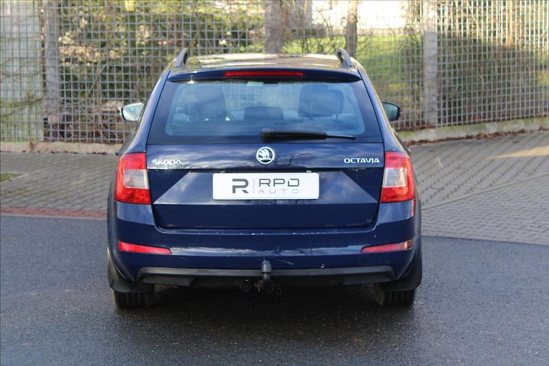 Škoda Octavia 1.6 TDI/81 kW/Ambition/ CZ - fotka 5 z 39