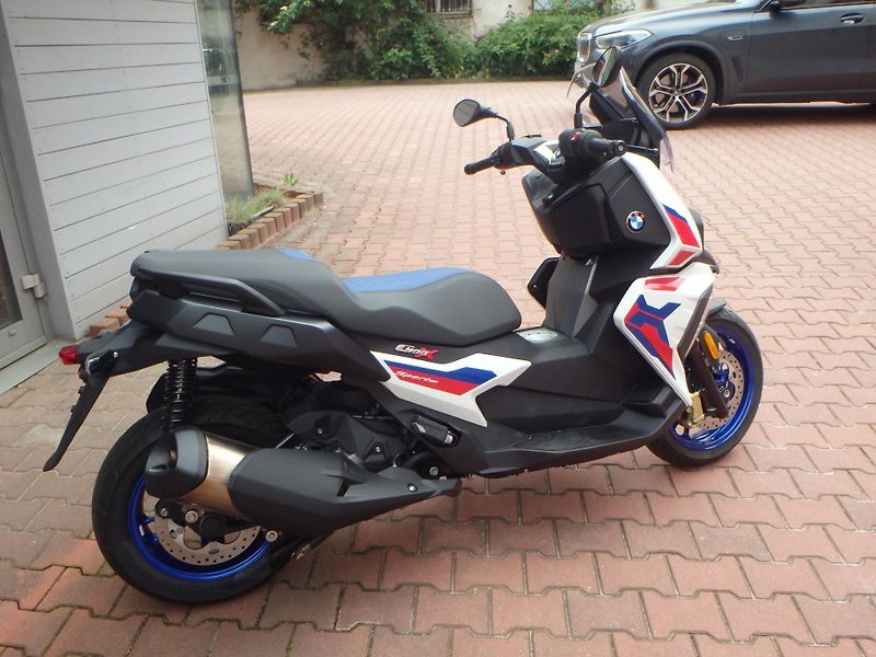 BMW C 400 X (2024) Sport, LED - fotka 9 z 9