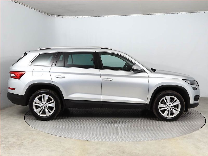 Škoda Kodiaq (2019) Style 2.0 TDI 4x4 - fotka 6 z 23