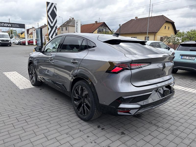 Renault Rafale esprit Alpine full hybrid E-Te - fotka 5 z 8