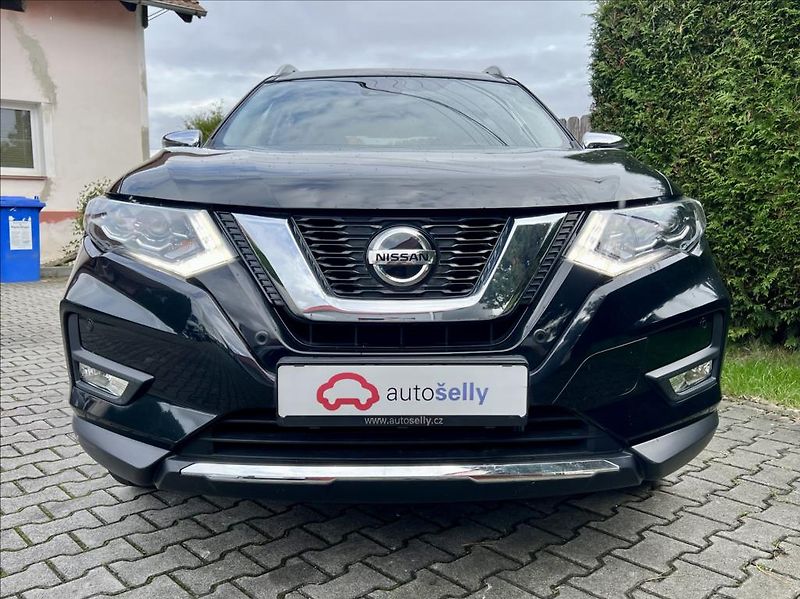 Nissan X-Trail 1,7 dCi N-TEC / panorama kůže - fotka 9 z 48