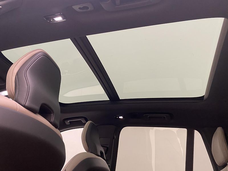 Volvo XC90 (2026) T8 AWD RECHARGE BRIGHT PLUS 7m - fotka 54 z 55