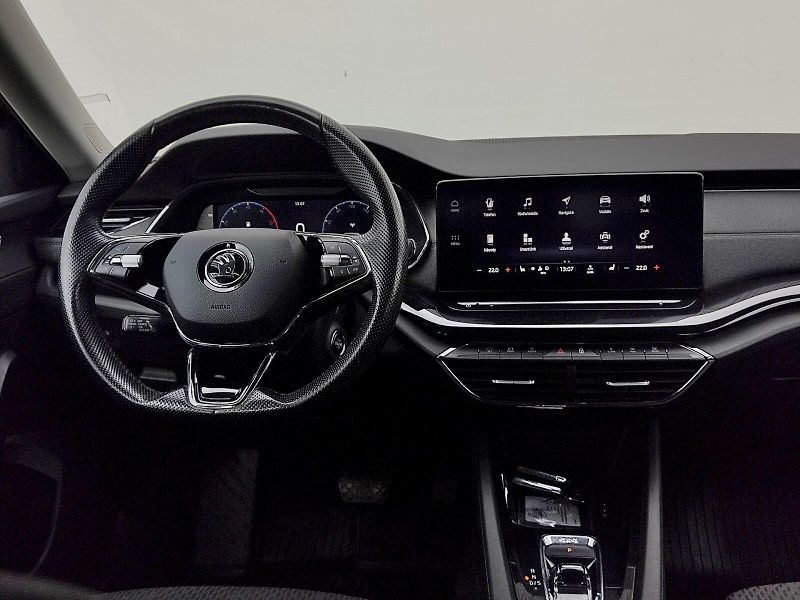 Škoda Octavia (2022) Style Plus 2,0 Tdi 110 Kw DSG - fotka 6 z 39