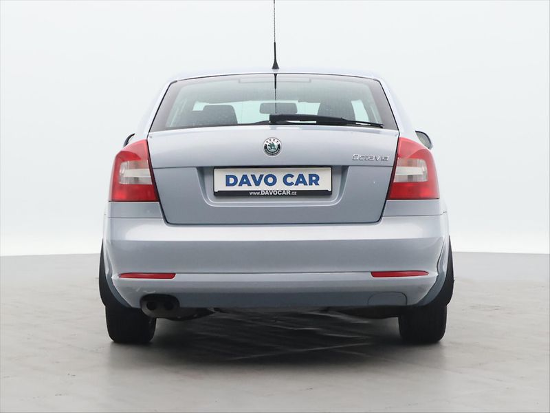 Škoda Octavia 1,4 TSI 90 kW Ambiente - fotka 6 z 26