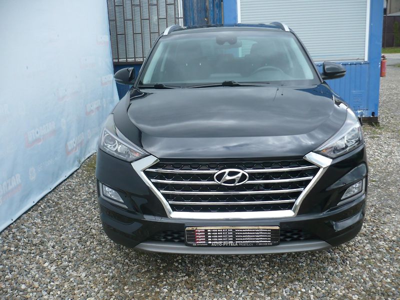 Hyundai Tucson 1.6T-GDI 130Kw 4x4 ČR Kamera - fotka 2 z 33