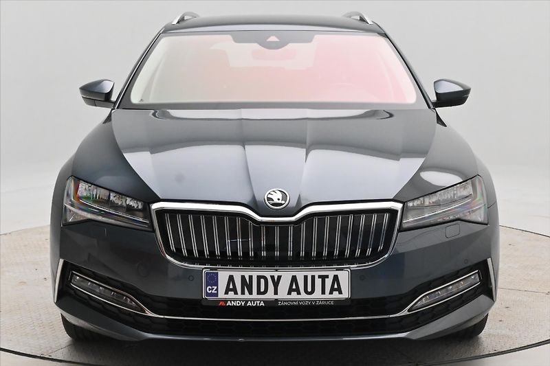 Škoda Superb 1,4 TSI iV 160 kW DSG Style Zá - fotka 2 z 33