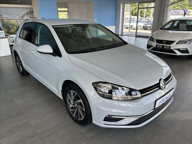 Volkswagen Golf 1,4   TSI 92kW,SOUND,SERVISKA - fotka 1 z 28