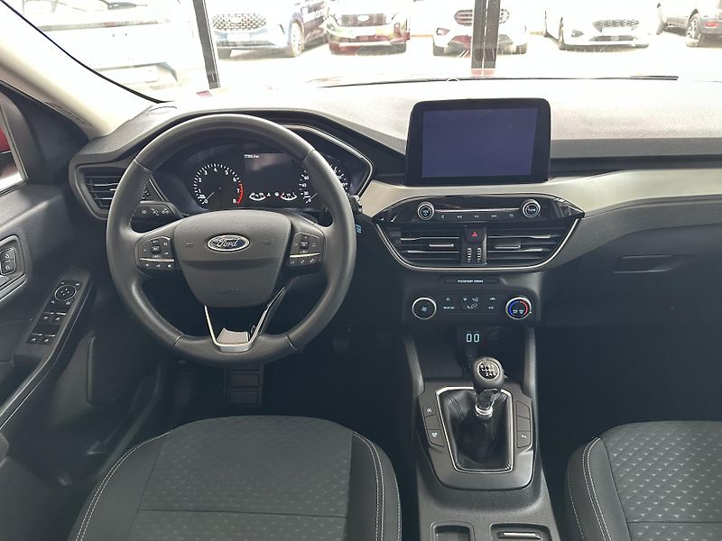 Ford Kuga Business 1.5 EB 120k man.  - fotka 10 z 24