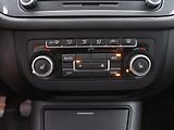 Volkswagen Tiguan 1,4 TSI 90kW Style&Sport 1.Maj - náhled 21