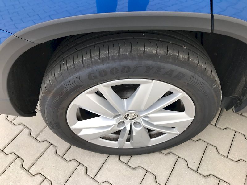 Škoda Karoq (2024) SEL TOP TS 110/1.5 M6F - fotka 11 z 28