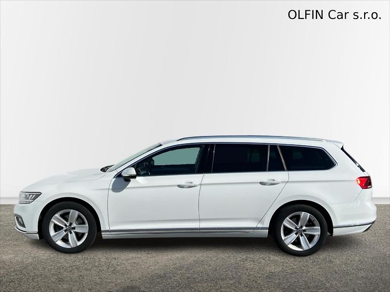 Volkswagen Passat Variant 2,0 TDi 140kW 7DSG 4Motion  B8 - fotka 10 z 25