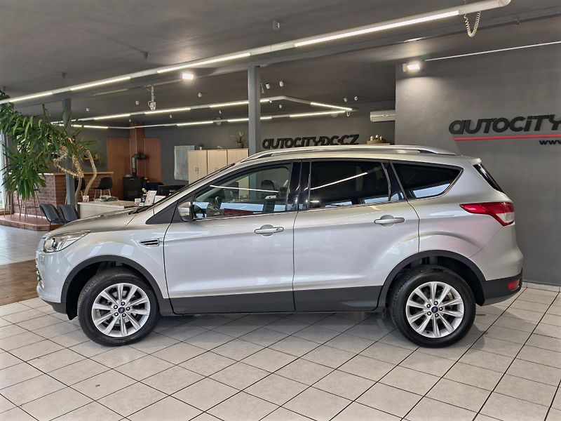 Ford Kuga 1.5 EcoBoost 110kW TITANIUM - fotka 4 z 24