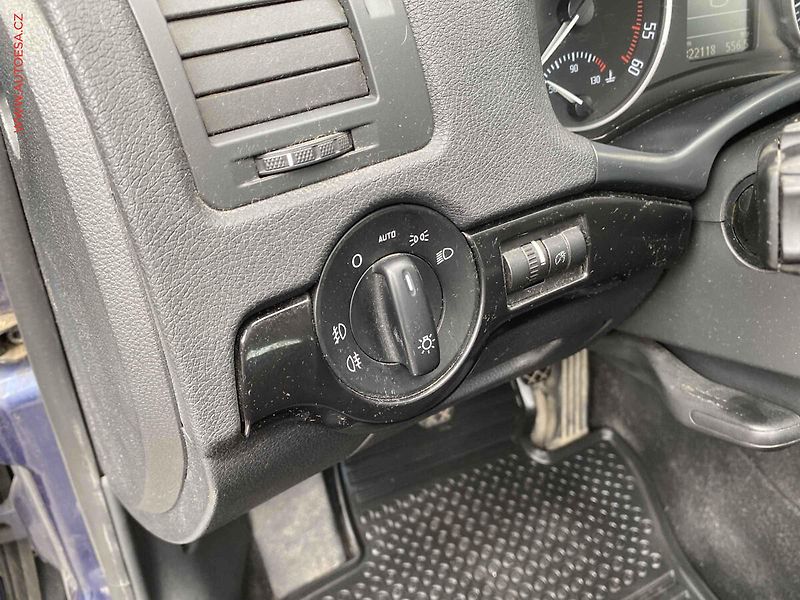 Škoda Octavia (2009) 2.0 TDi 4x4, 2.maj,ČR, AC - fotka 15 z 17