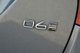 Volvo V60 (2016) 2.4 D6 AWD PHEV 212kW Momentum - náhled 11