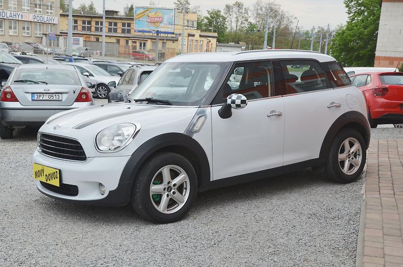 Mini Countryman (2013) 1.6D 66kW / STK 03/2028 - fotka 3 z 29