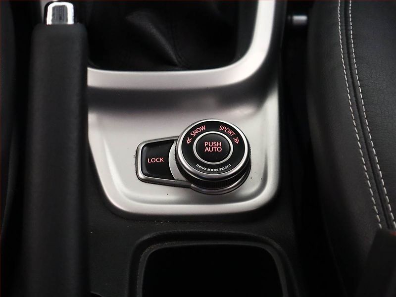 Suzuki Vitara (2016) Elegance 1.6 VVT, 4X4 - fotka 17 z 17